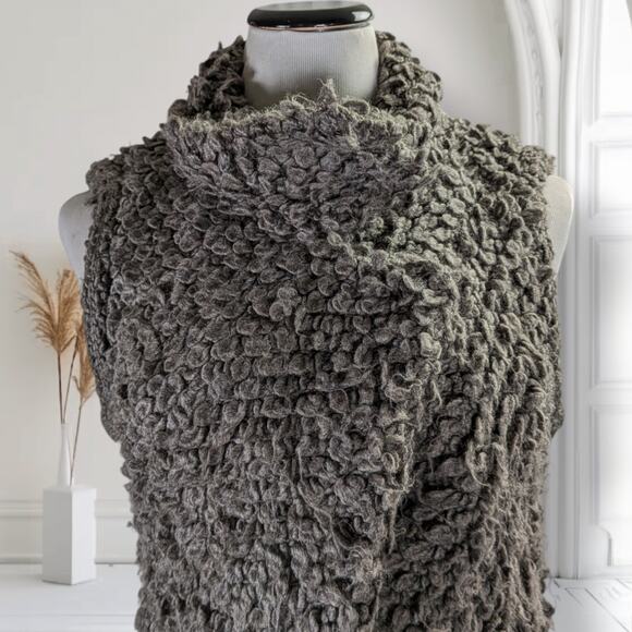 IRO Paris Catleen Boucle Knit Vest Gray Sleeveless Cowl Neck Layering Sweater 36 - Picture 9 of 16